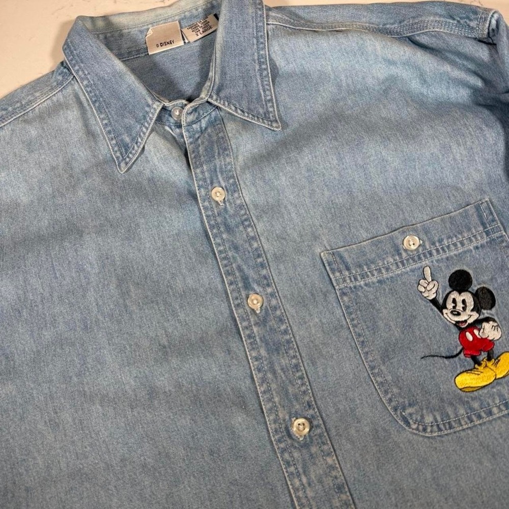 Vintage Disney Store Mickey Mouse Denim Shirt XL Embroidered Pocket Button Up